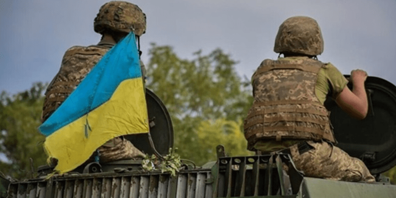 Ukrainian Defense Minister: President Zelensky ordered civilian evacuation of the south