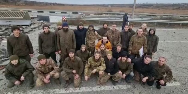 Another 50 defenders of Azovstal, Snake Island and Chornobyl NPP returned from Russian captivity