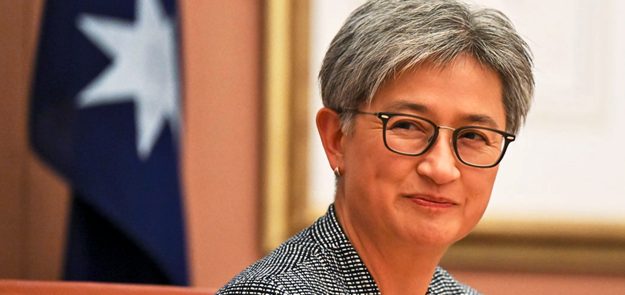 Ukrainians in Australia criticize Minister Penny Wong for comments on allowing strikes deep into Russia