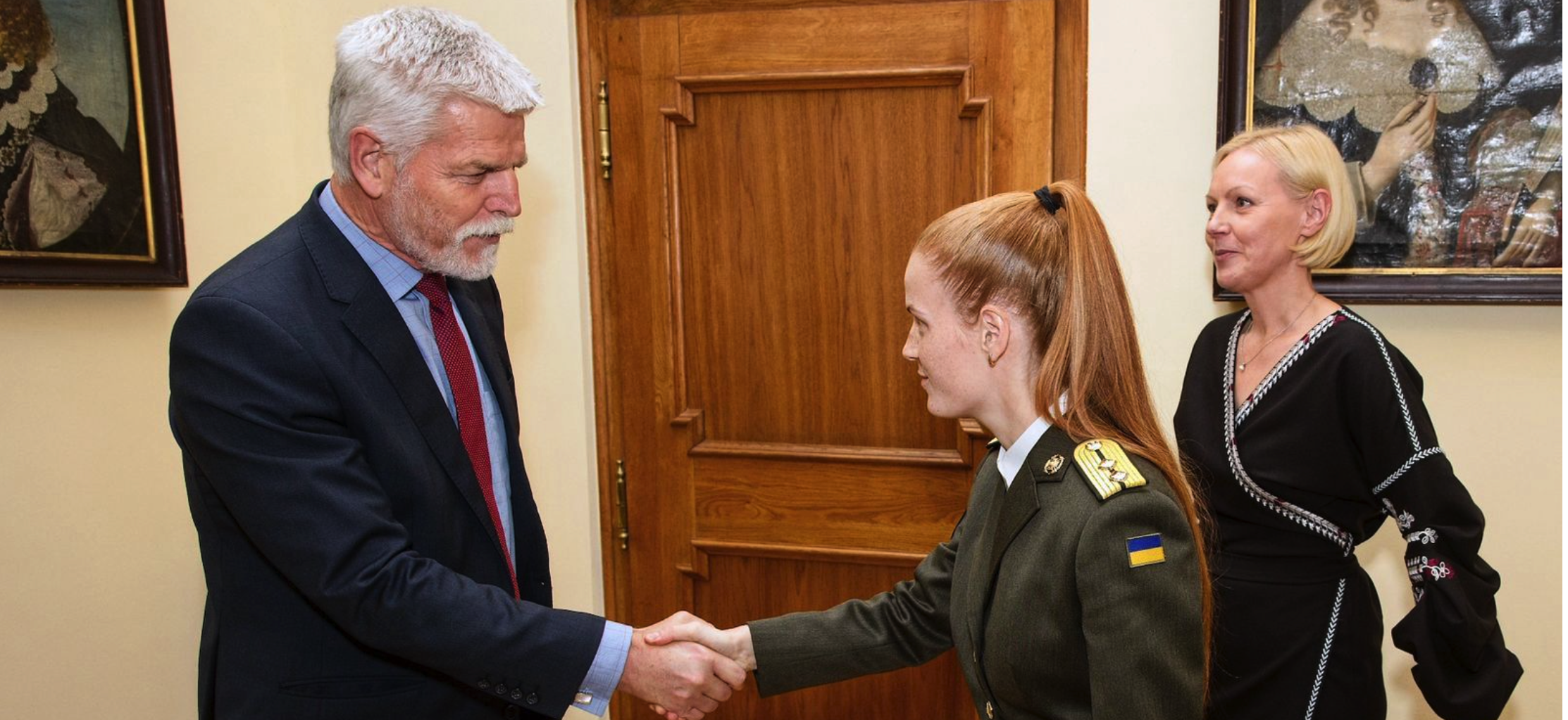 ECU co-organizes meeting between Czech president and Ukrainian defender